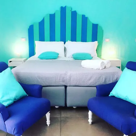 לינה וארוחת בוקר Casa Lucia סורנטו