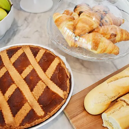 Alojamento de Acomodação e Pequeno-almoço Casa Lucia 4*