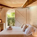 Bed and Breakfast Casa Lucia 4*